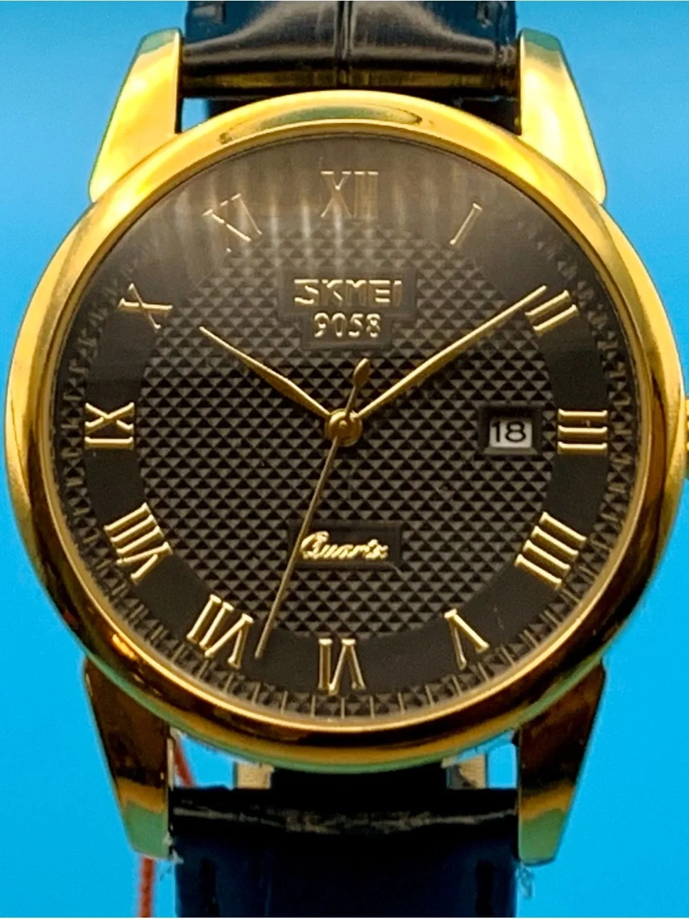 SKMEI 9058 Men’s Dress Quartz Wristwatch Leather Strap Date Display Working